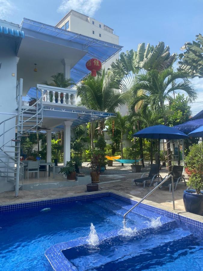 Villa Blue Lagoon Sihanoukville Exterior photo