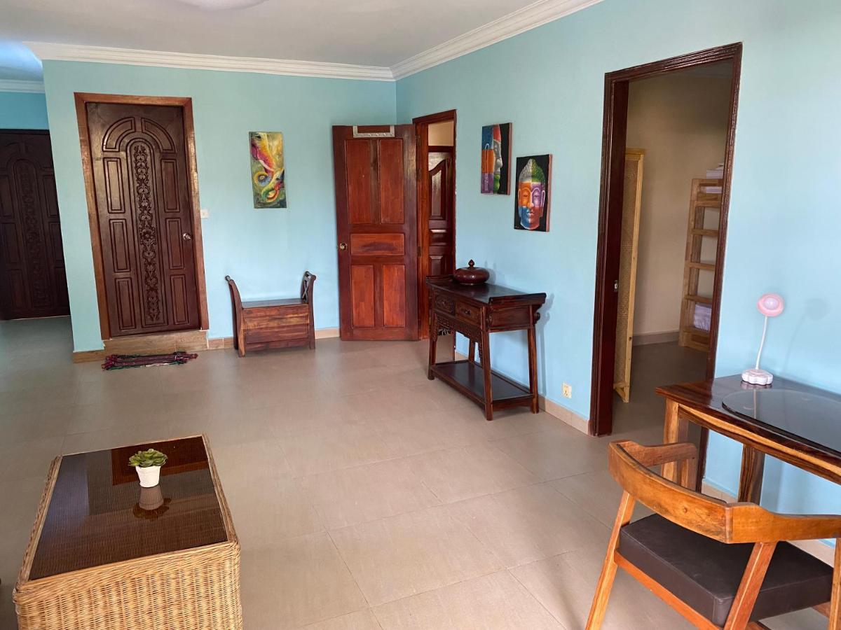 Villa Blue Lagoon Sihanoukville Exterior photo